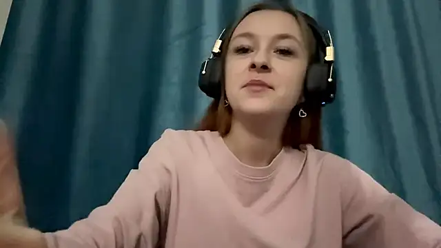 HOTBellakle online show from November 2025 01:11:02 PM