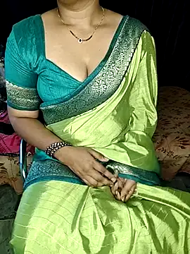 Snapshot of shreyareddy99 chatting on March 2026 03:41:02 AM shreyareddy99 online show from March 2026 03:41:02 AM