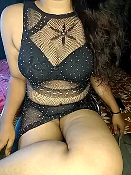 Snapshot of shreyareddy99 chatting on April 2026 04:44:02 AM shreyareddy99 online show from April 2026 04:44:02 AM