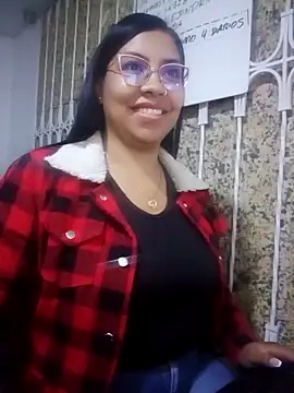 Snapshot of Loana_bdsm chatting on March 2026 12:32:02 PM Loana bdsm online show from March 2026 12:32:02 PM