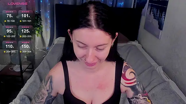 Lilit Palmer online show from October 2025 06:39:02 AM