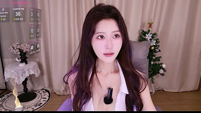 Snapshot of JoJo-ovo chatting on January 2026 01:04:01 PM JoJo-ovo online show from January 2026 01:04:01 PM