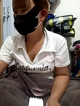 Linda sexy69 online show from October 2025 05:28:01 PM
