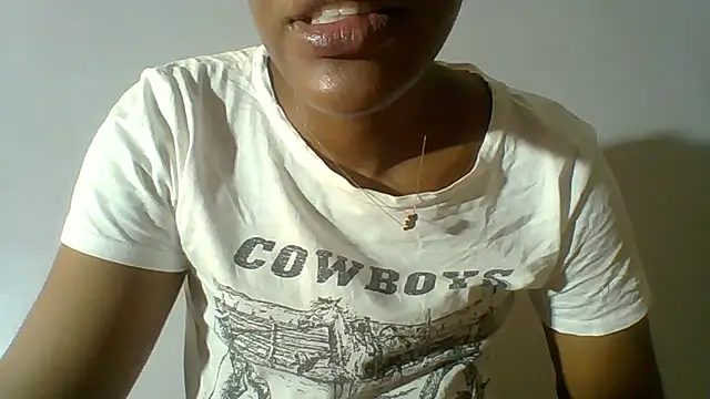 Snapshot of sashachin chatting on March 2026 04:51:02 AM sashachin online show from March 2026 04:51:02 AM