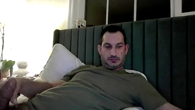 Snapshot of ckraiders84 chatting on March 2026 03:56:01 AM ckraiders84 online show from March 2026 03:56:01 AM