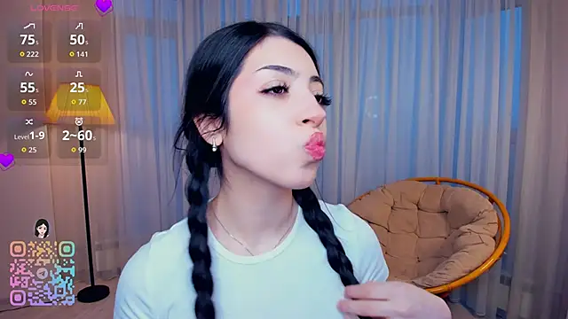 TonjaNeace online show from December 2025 04:31:02 AM