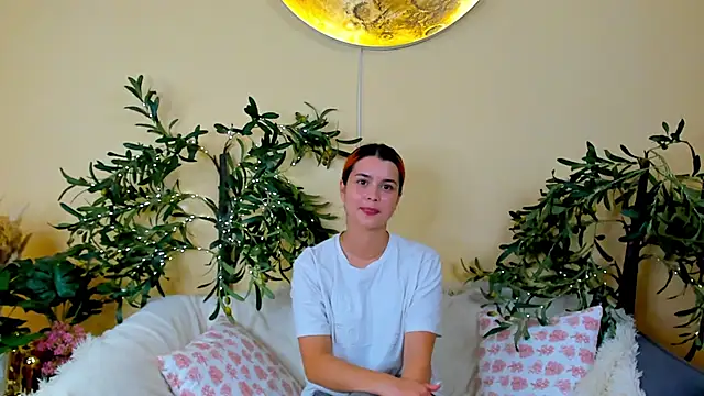 SharieTenuta online show from October 2025 10:06:01 AM