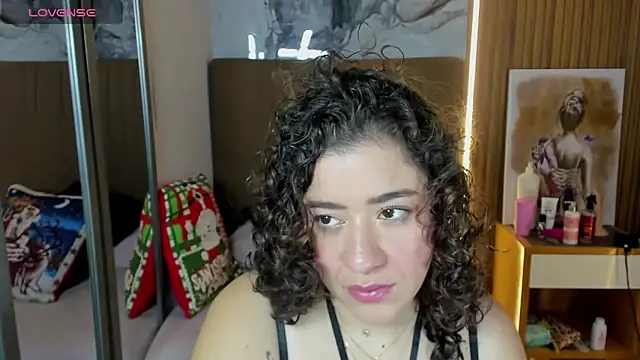 OSNAKELLER online show from December 2025 12:45:02 PM