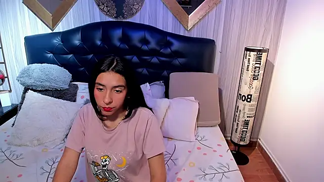 Snapshot of shirley_sweet_ chatting on October 2025 07:58:02 PM shirley sweet  online show from October 2025 07:58:02 PM