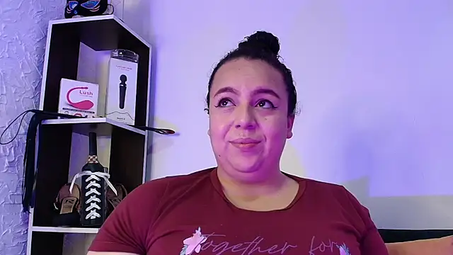 Natasha Amber online show from November 2025 03:35:01 PM