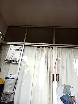 dzicky33 online show from October 2025 10:17:02 AM