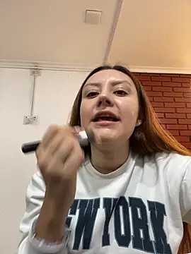 Adrimaretti online show from October 2025 07:26:02 PM