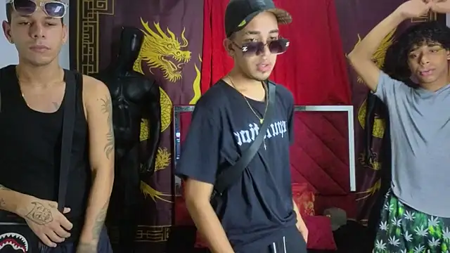 Snapshot of Scoundrel_Room chatting on November 2025 07:18:02 AM Scoundrel Room online show from November 2025 07:18:02 AM