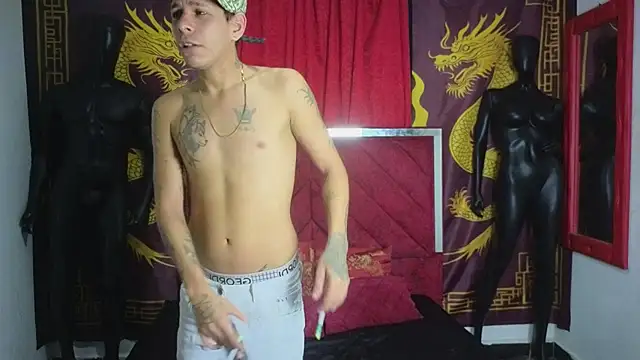 Snapshot of Scoundrel_Room chatting on November 2025 07:19:01 AM Scoundrel Room online show from November 2025 07:19:01 AM