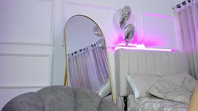 ada belucci online show from February 2026 02:58:02 PM