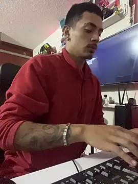 kai storm420 online show from November 2025 11:04:02 PM