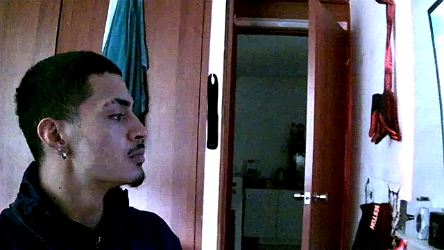 kai storm420 online show from December 2025 06:26:01 PM