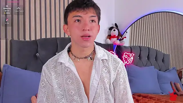 Snapshot of joji_Spencer chatting on April 2026 04:01:01 AM joji Spencer online show from April 2026 04:01:01 AM