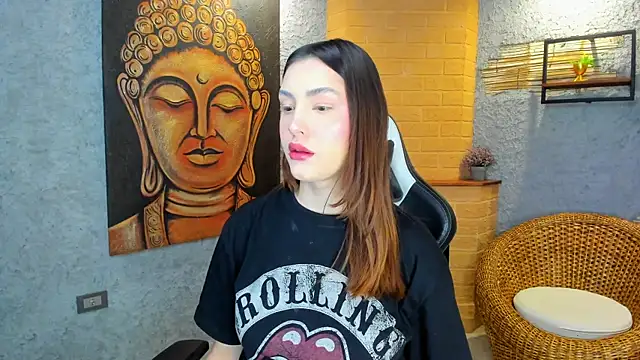 Snapshot of DakotaRussell_ chatting on November 2025 10:59:02 AM DakotaRussell online show from November 2025 10:59:02 AM