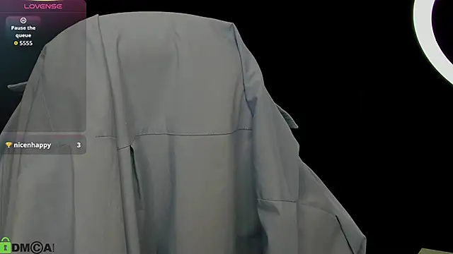 Melanie Ryer online show from December 2025 01:02:01 AM