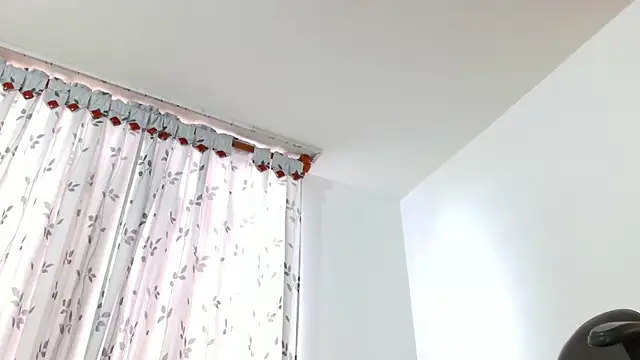 Mike Fetiche online show from November 2025 12:28:02 PM