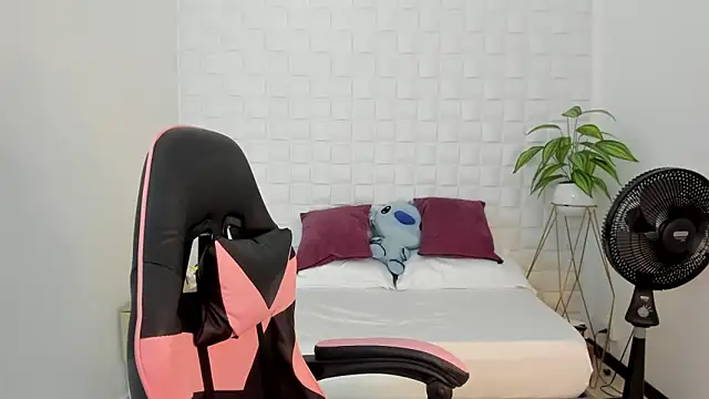 victoria 243 online show from February 2026 08:13:01 AM