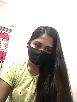 Green LaDY66 online show from November 2025 04:50:01 PM