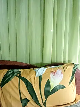 Esenia505 online show from March 2026 03:57:02 PM