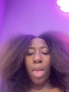 Snapshot of milarain chatting on March 2026 08:09:01 PM milarain online show from March 2026 08:09:01 PM