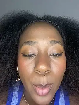 Snapshot of milarain chatting on April 2026 12:38:02 AM milarain online show from April 2026 12:38:02 AM