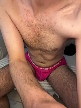 Snapshot of ozysboy chatting on April 2026 01:41:02 PM ozysboy online show from April 2026 01:41:02 PM