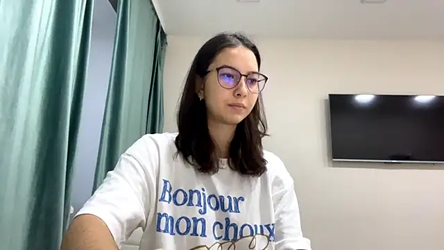 Allisgree online show from November 2025 07:16:01 AM