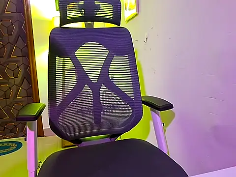 Snapshot of GoddessNeehya chatting on October 2025 07:16:01 PM GoddessNeehya online show from October 2025 07:16:01 PM