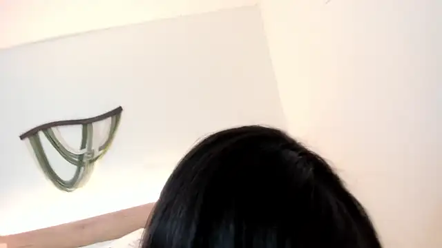 Julietta01 online show from November 2025 07:46:01 PM