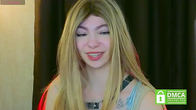 sophiaxoxo online show from October 2025 10:17:02 AM