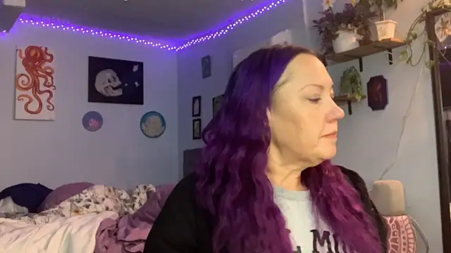 kristallic online show from January 2026 03:06:01 PM