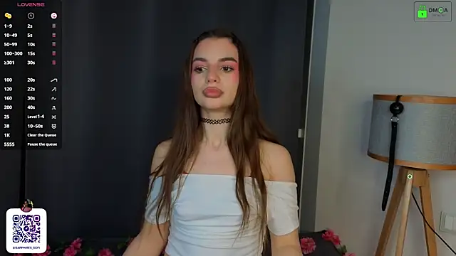 LauraHansil online show from February 2026 07:13:02 PM