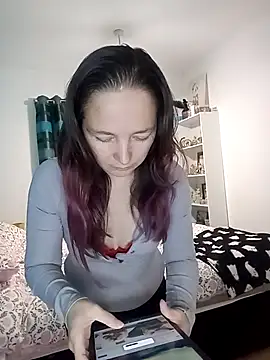 Snapshot of DeepestFantisy_x chatting on November 2025 11:33:01 AM DeepestFantisy x online show from November 2025 11:33:01 AM