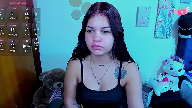 Emma boo online show from November 2025 01:55:01 PM