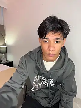 Snapshot of michael_vidal chatting on October 2025 07:15:02 PM michael vidal online show from October 2025 07:15:02 PM