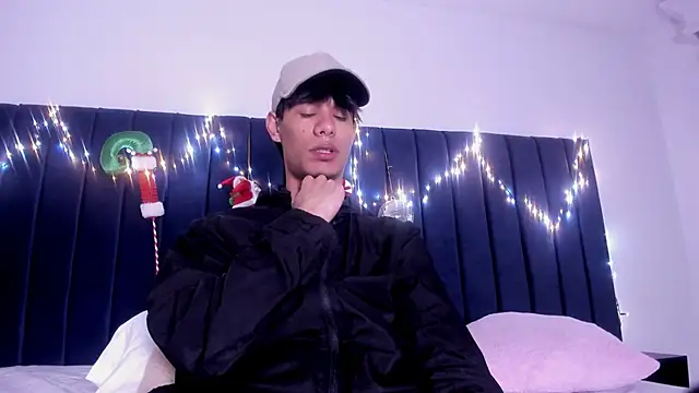 michael vidal online show from December 2025 03:03:01 AM