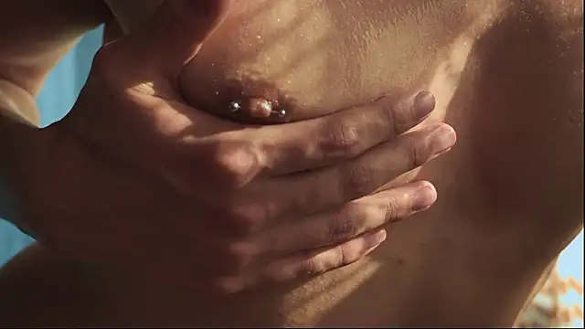 estmonnn online show from February 2026 08:13:02 PM