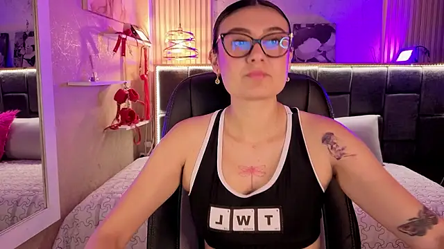 Im-Lola online show from March 2026 08:56:01 PM