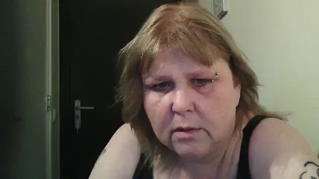 Sylviastar46 online show from February 2026 07:48:01 AM