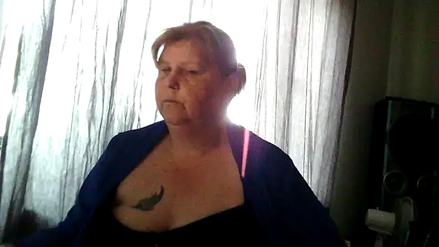 Snapshot of Sylviastar46 chatting on June 2026 03:49:01 PM Sylviastar46 online show from June 2026 03:49:01 PM