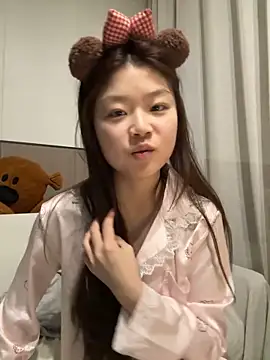 Snapshot of xiaojingzi66 chatting on April 2026 05:07:01 PM xiaojingzi66 online show from April 2026 05:07:01 PM