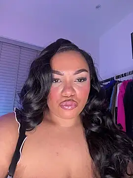 kennedylorel online show from December 2025 06:15:01 PM