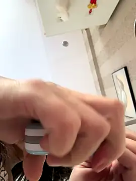 aniani11 online show from December 2025 05:25:02 AM