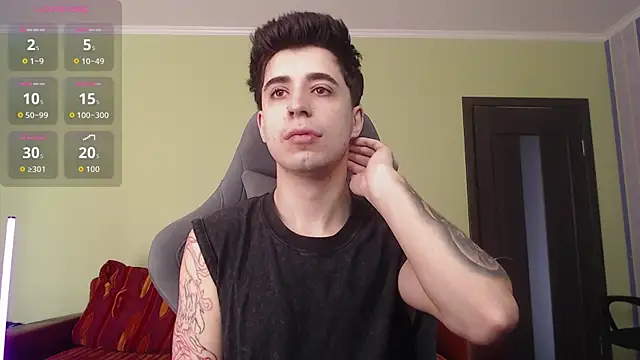 Snapshot of Yofukashii chatting on November 2025 07:35:02 AM Yofukashii online show from November 2025 07:35:02 AM