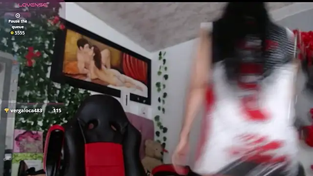 Snapshot of myomii_nixx chatting on November 2025 03:06:02 AM myomii nixx online show from November 2025 03:06:02 AM